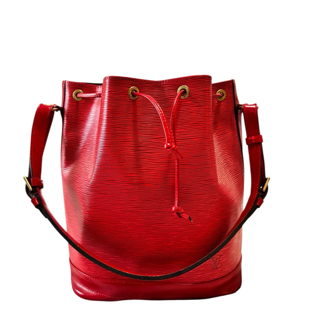 Louis Vuitton GM NOE Red Shoulder Bag with Epi Leather and Gold Hardware